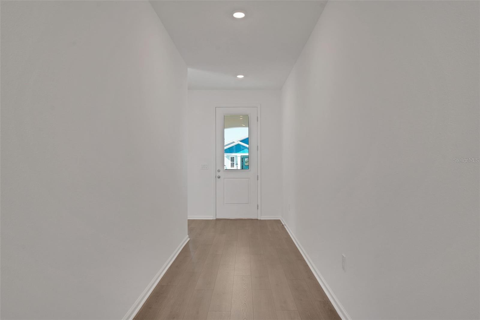 991 FIESTA KEY CIR, LADY LAKE, FL, 32159