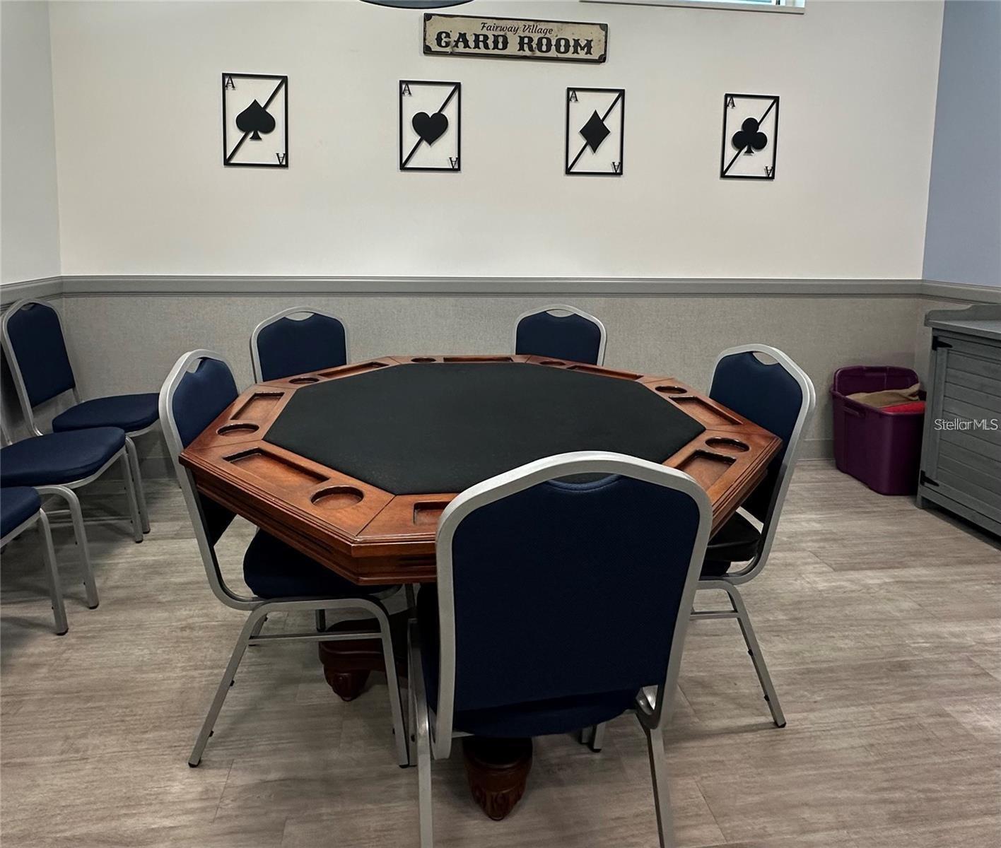 1100 BELCHER RD S #304, LARGO, FL, 33771