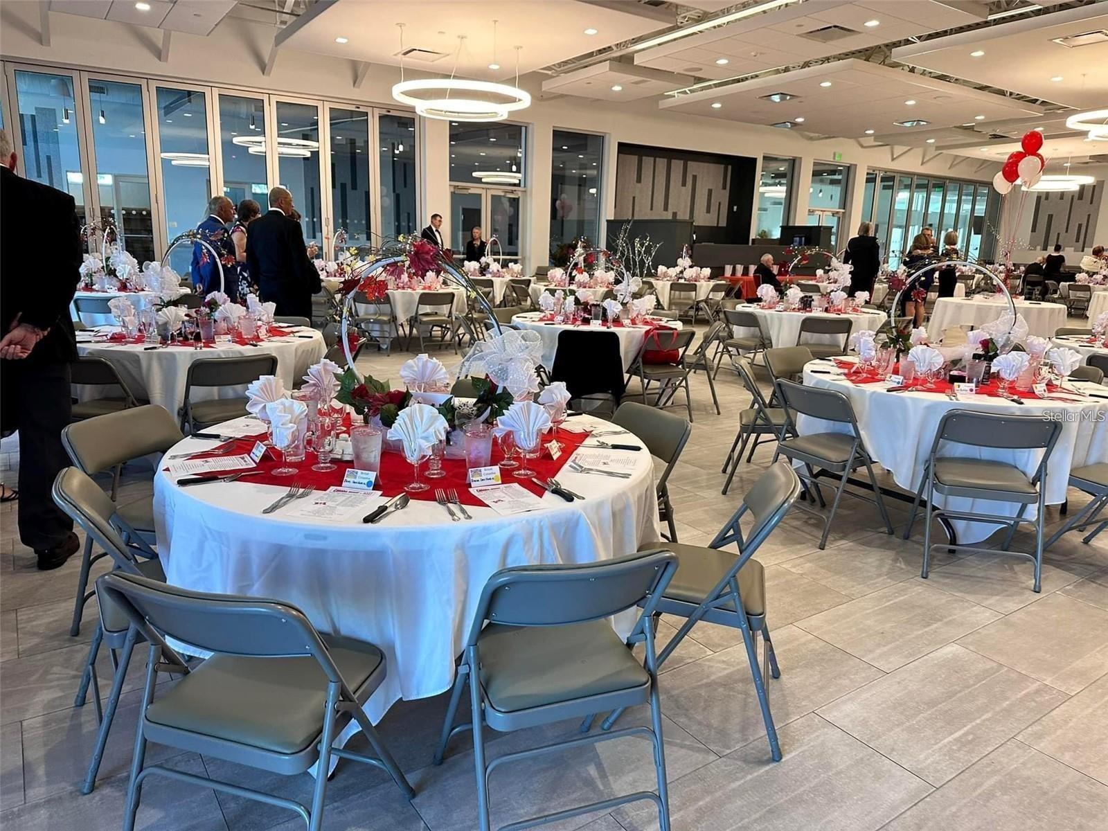 1100 BELCHER RD S #304, LARGO, FL, 33771