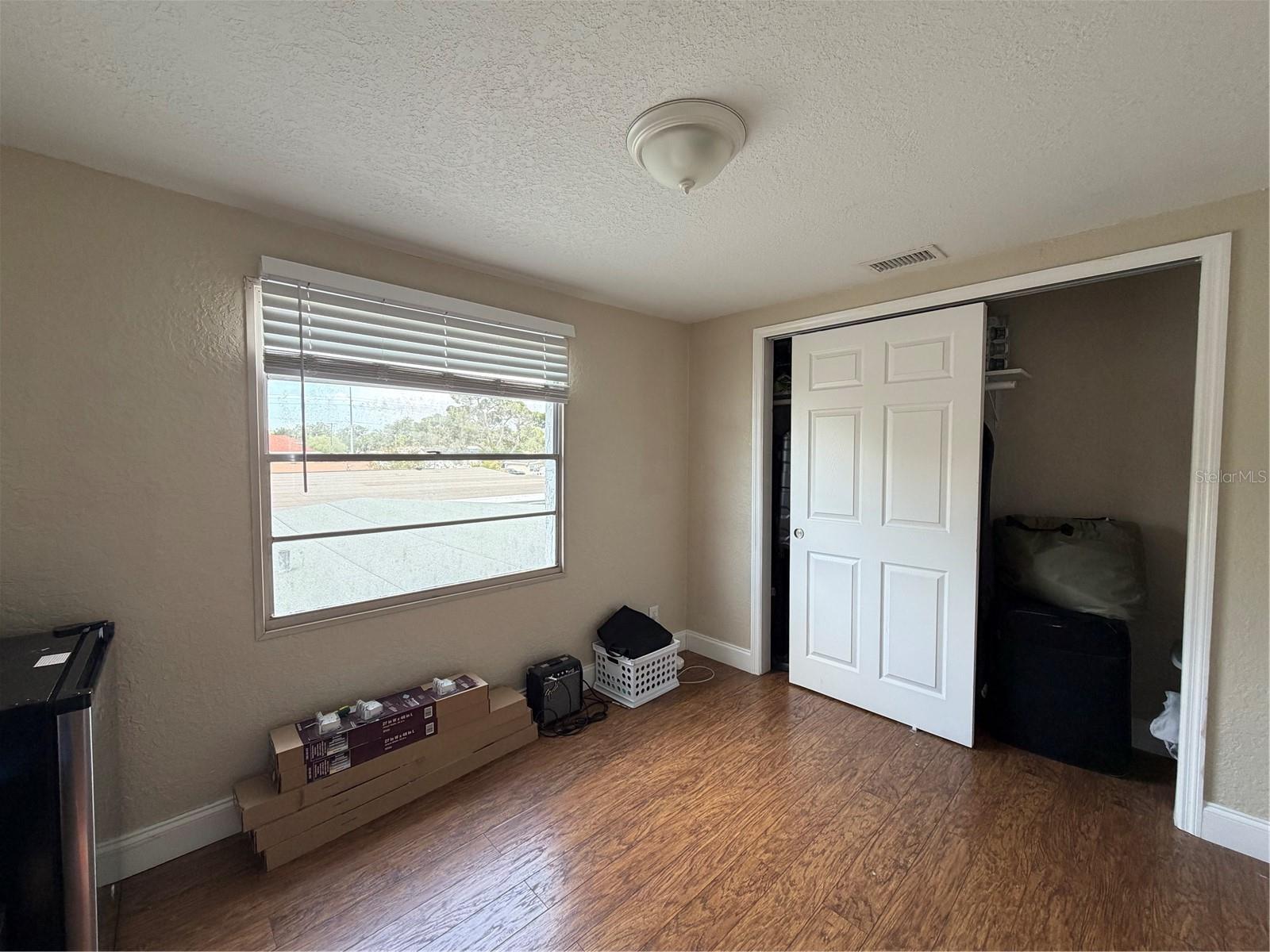 2926 W SAINT JOHN ST, TAMPA, FL, 33607