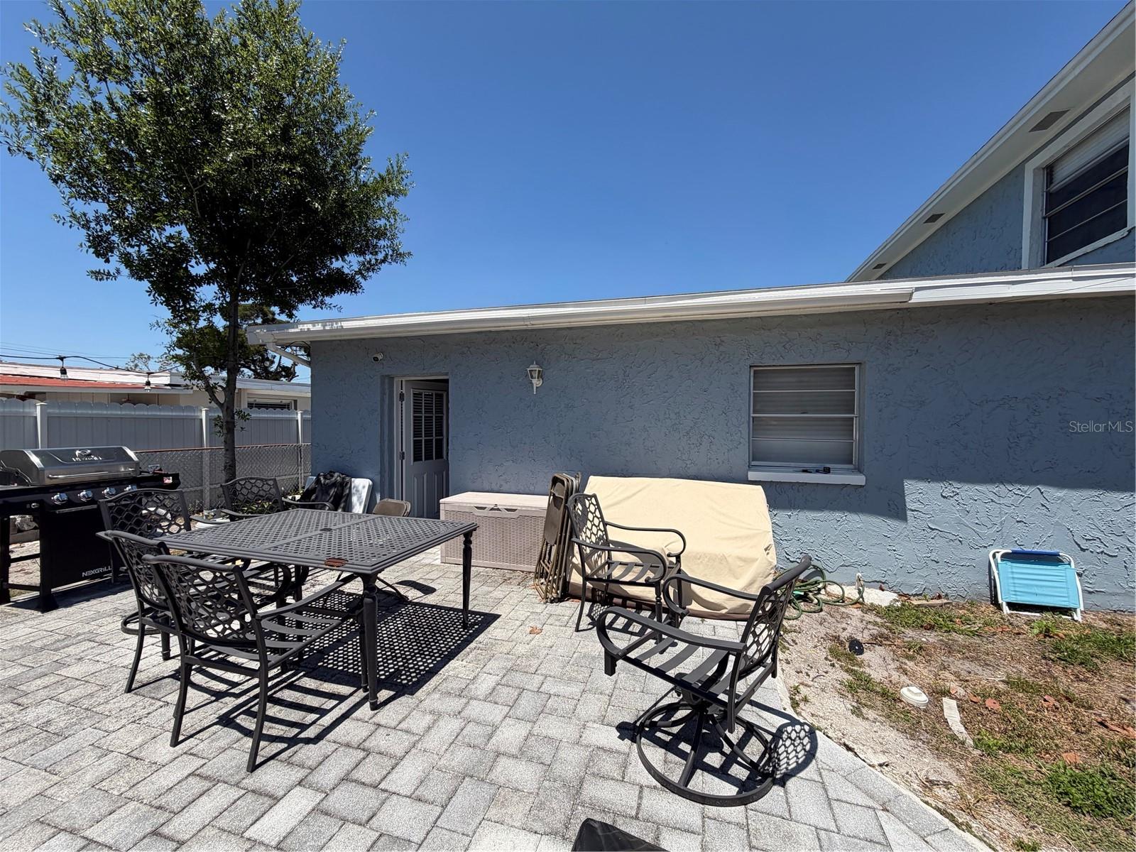 2926 W SAINT JOHN ST, TAMPA, FL, 33607