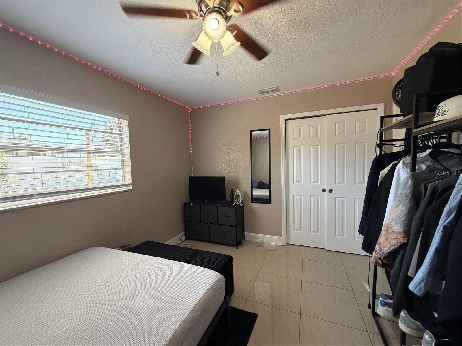 2926 W SAINT JOHN ST, TAMPA, FL, 33607