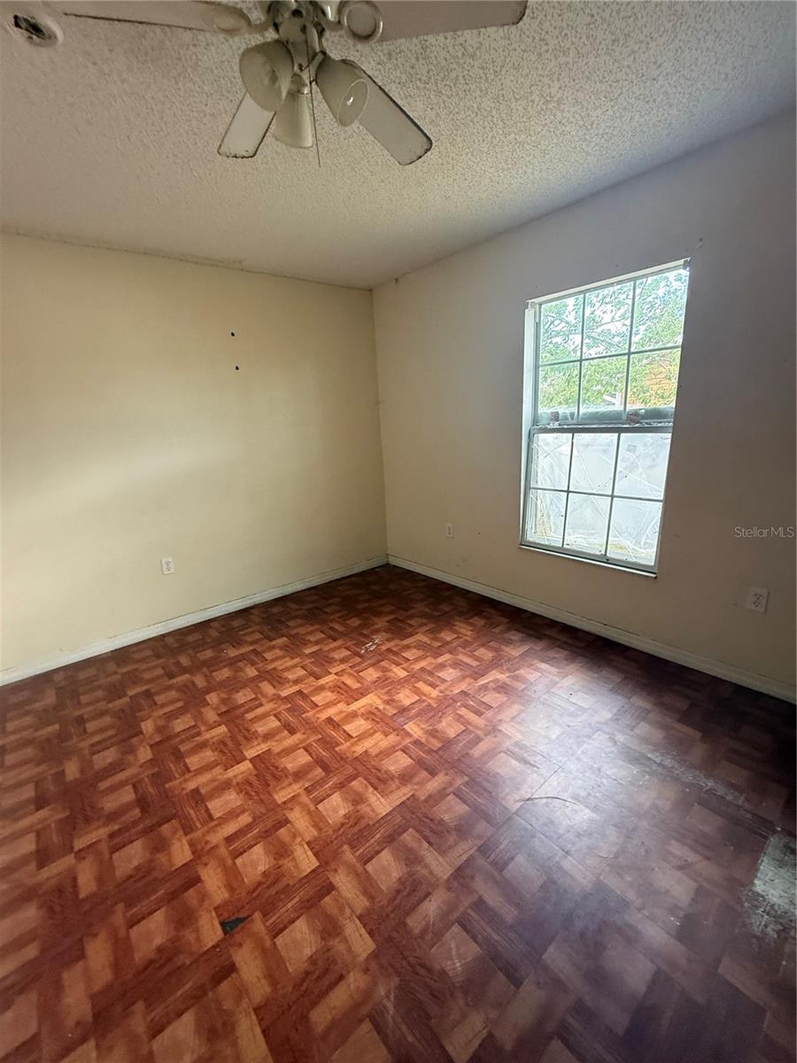 2266 N NORMANDY BLVD, DELTONA, FL, 32725