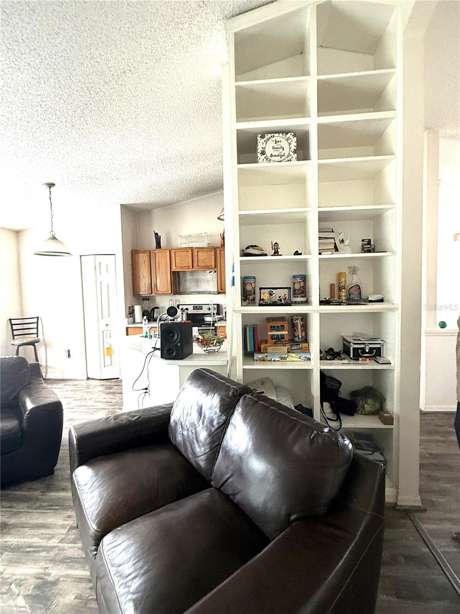 2266 N NORMANDY BLVD, DELTONA, FL, 32725