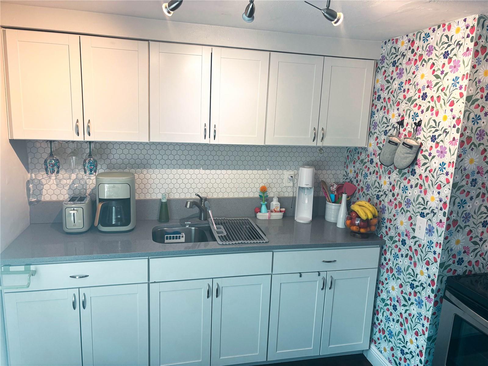 4415 JOHN BELL JR DR, TAMPA, FL, 33610