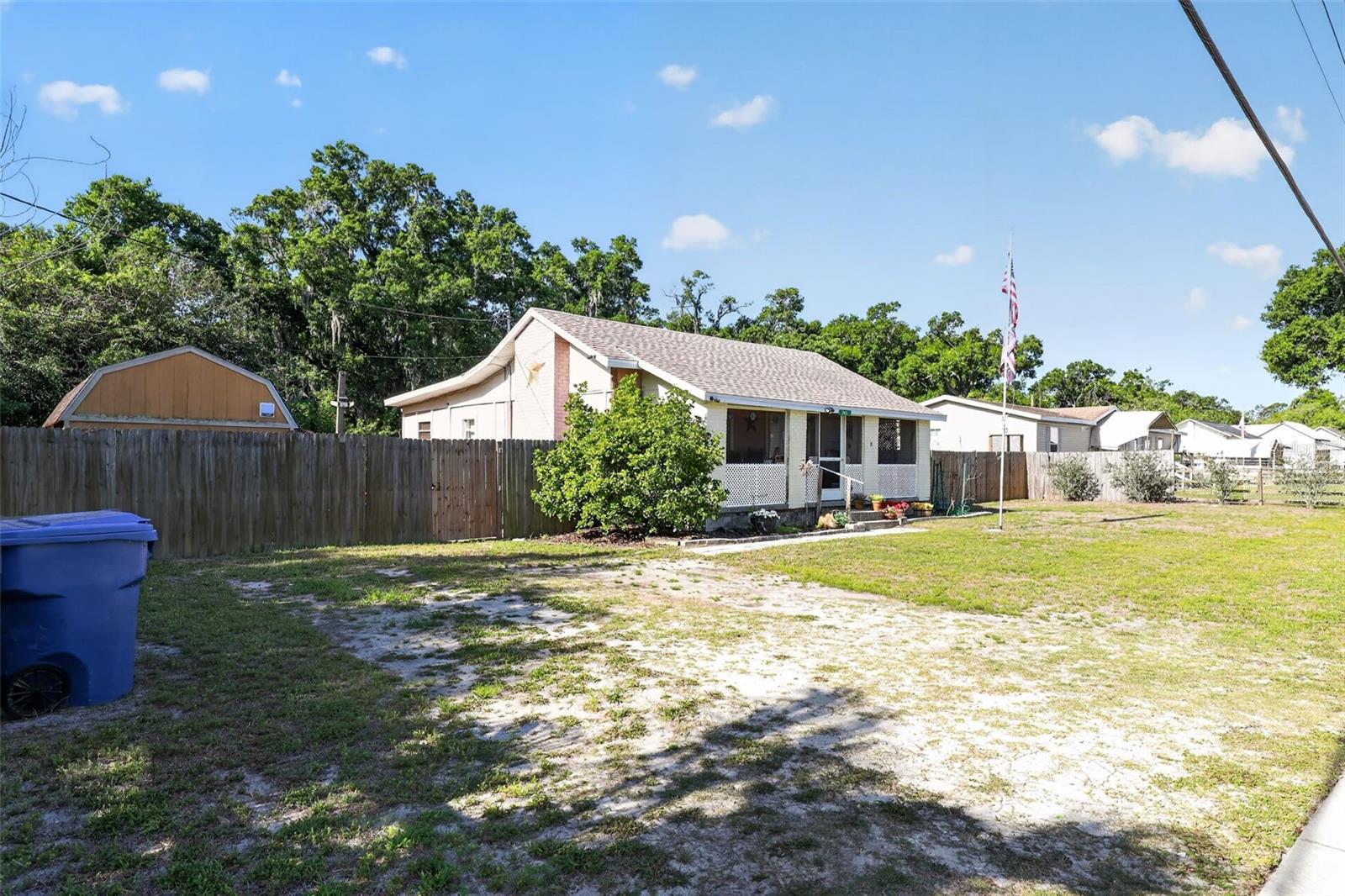 702 NW 3RD ST, MULBERRY, FL, 33860