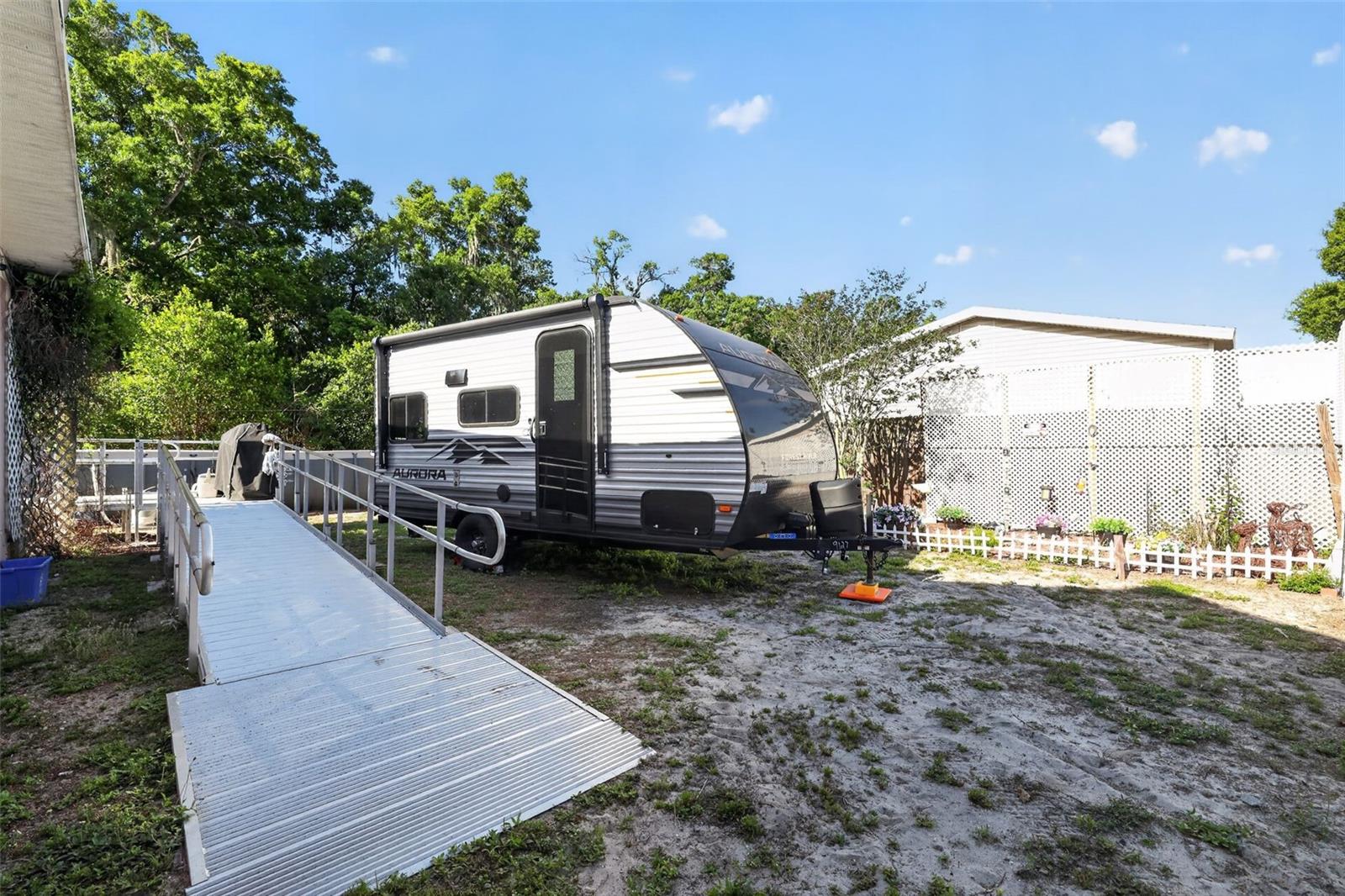 702 NW 3RD ST, MULBERRY, FL, 33860