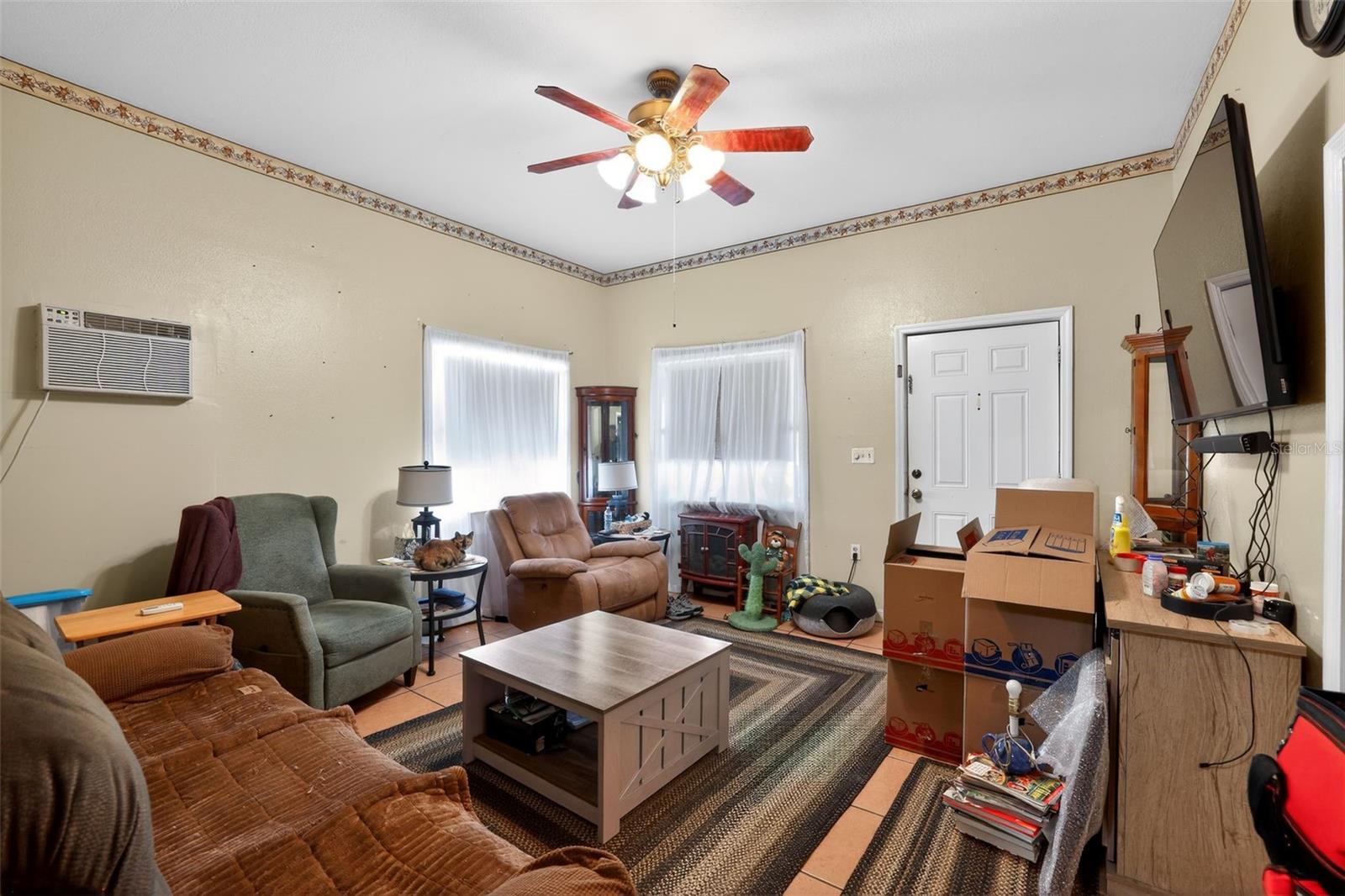 702 NW 3RD ST, MULBERRY, FL, 33860