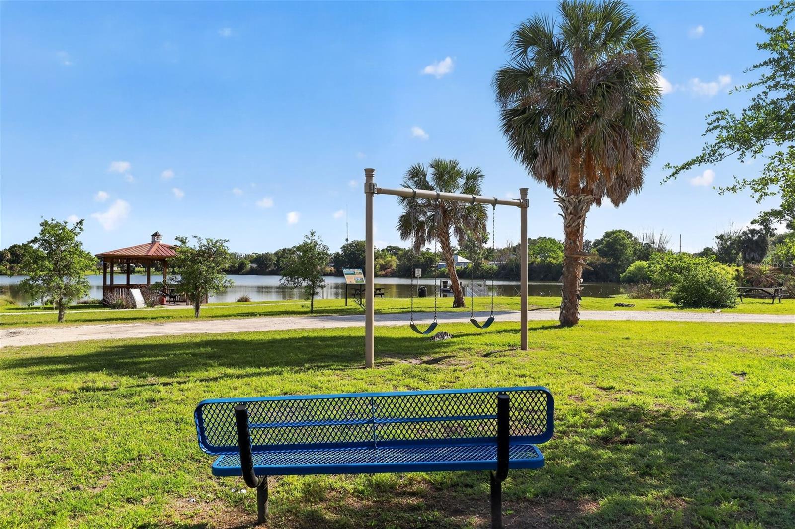 702 NW 3RD ST, MULBERRY, FL, 33860