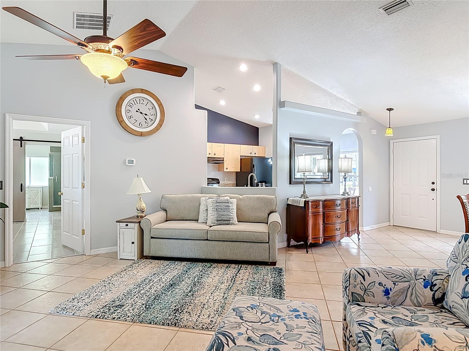 191 N SUMMIT AVE, LAKE HELEN, FL, 32744