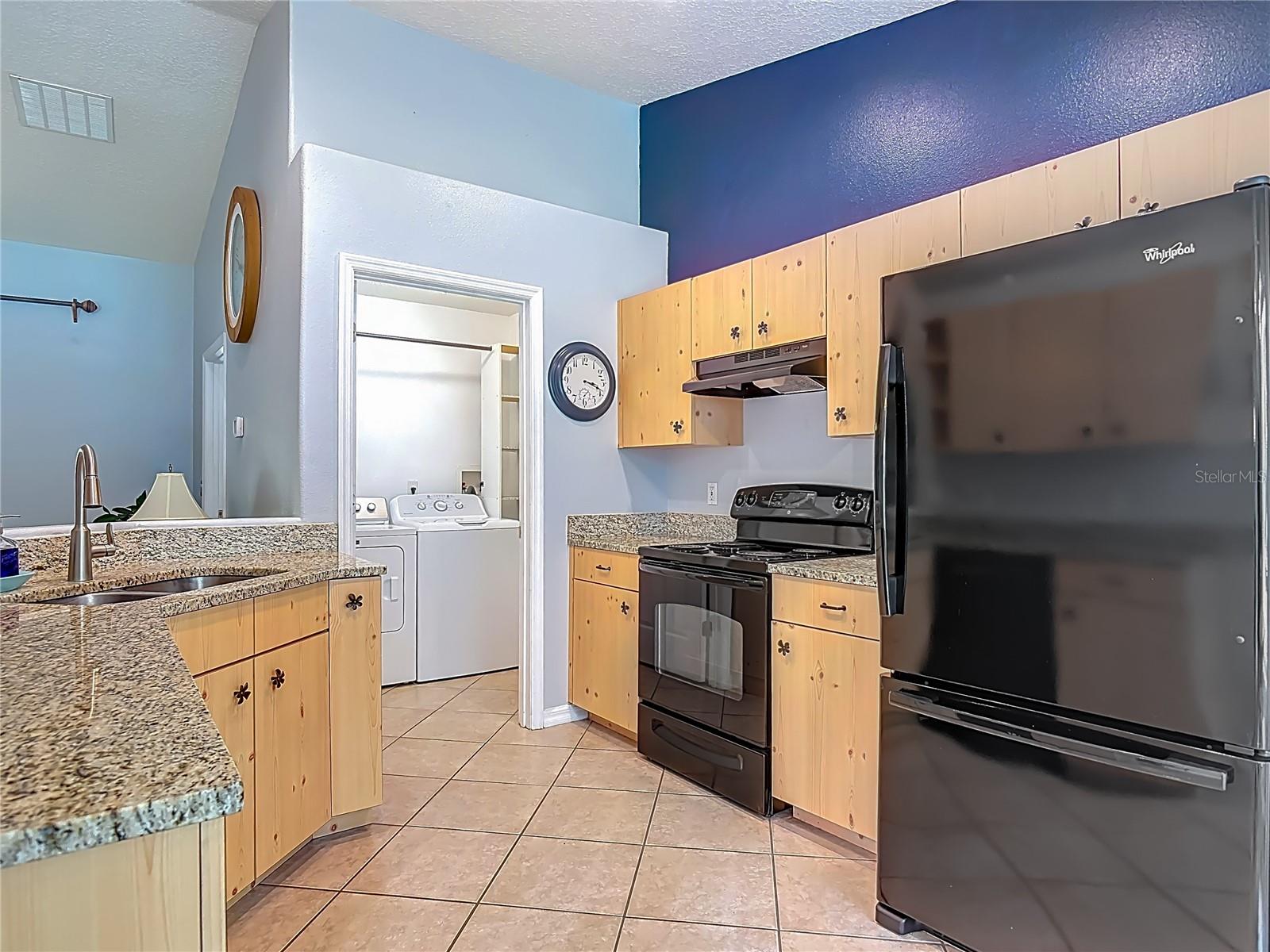 191 N SUMMIT AVE, LAKE HELEN, FL, 32744