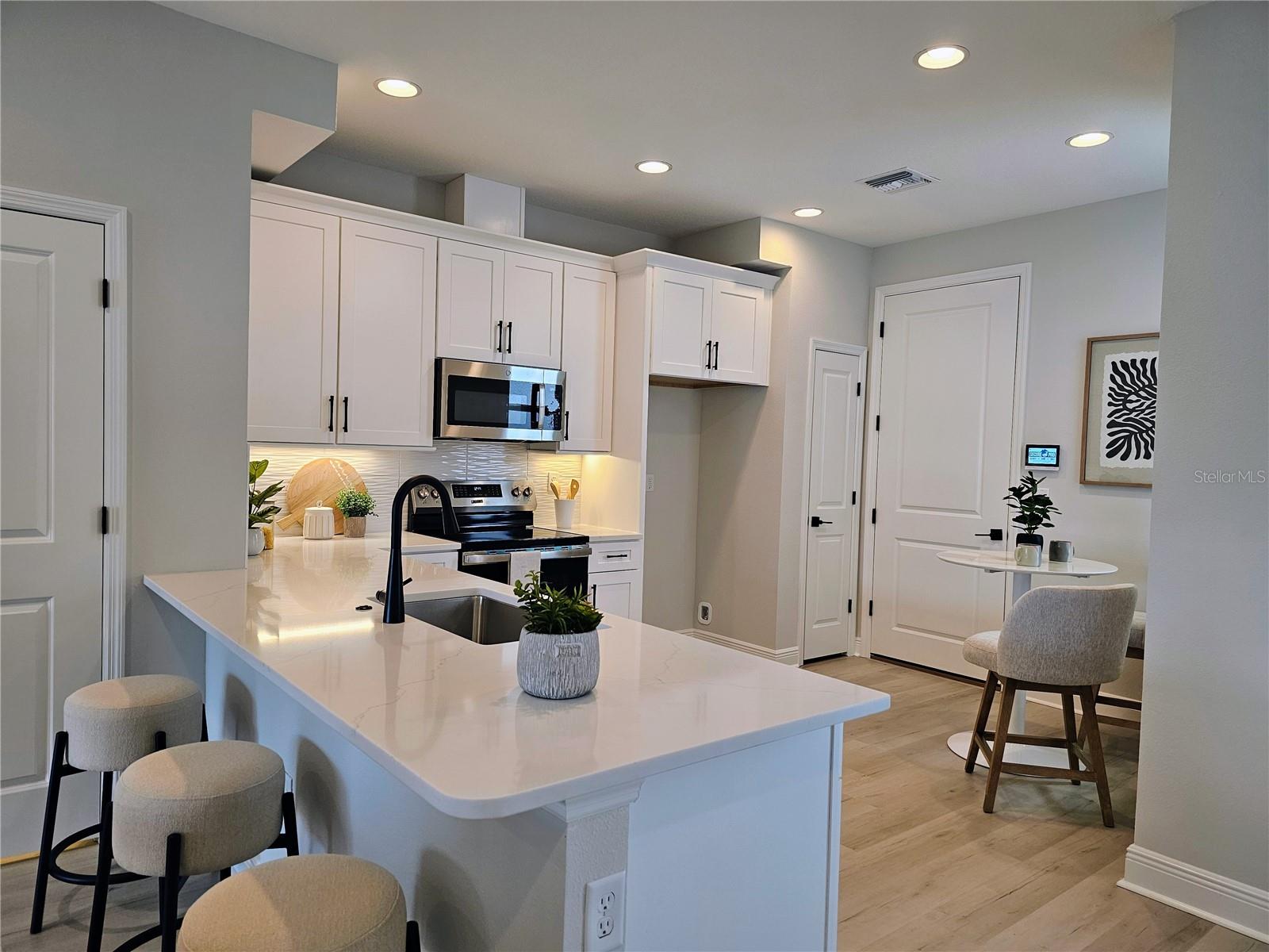 7765 93RD ST N, SEMINOLE, FL, 33777