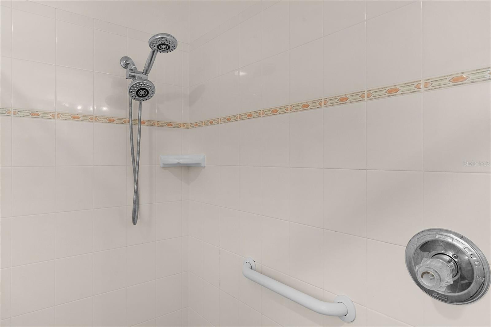 17107 SE 93RD EXETER CT, THE VILLAGES, FL, 32162