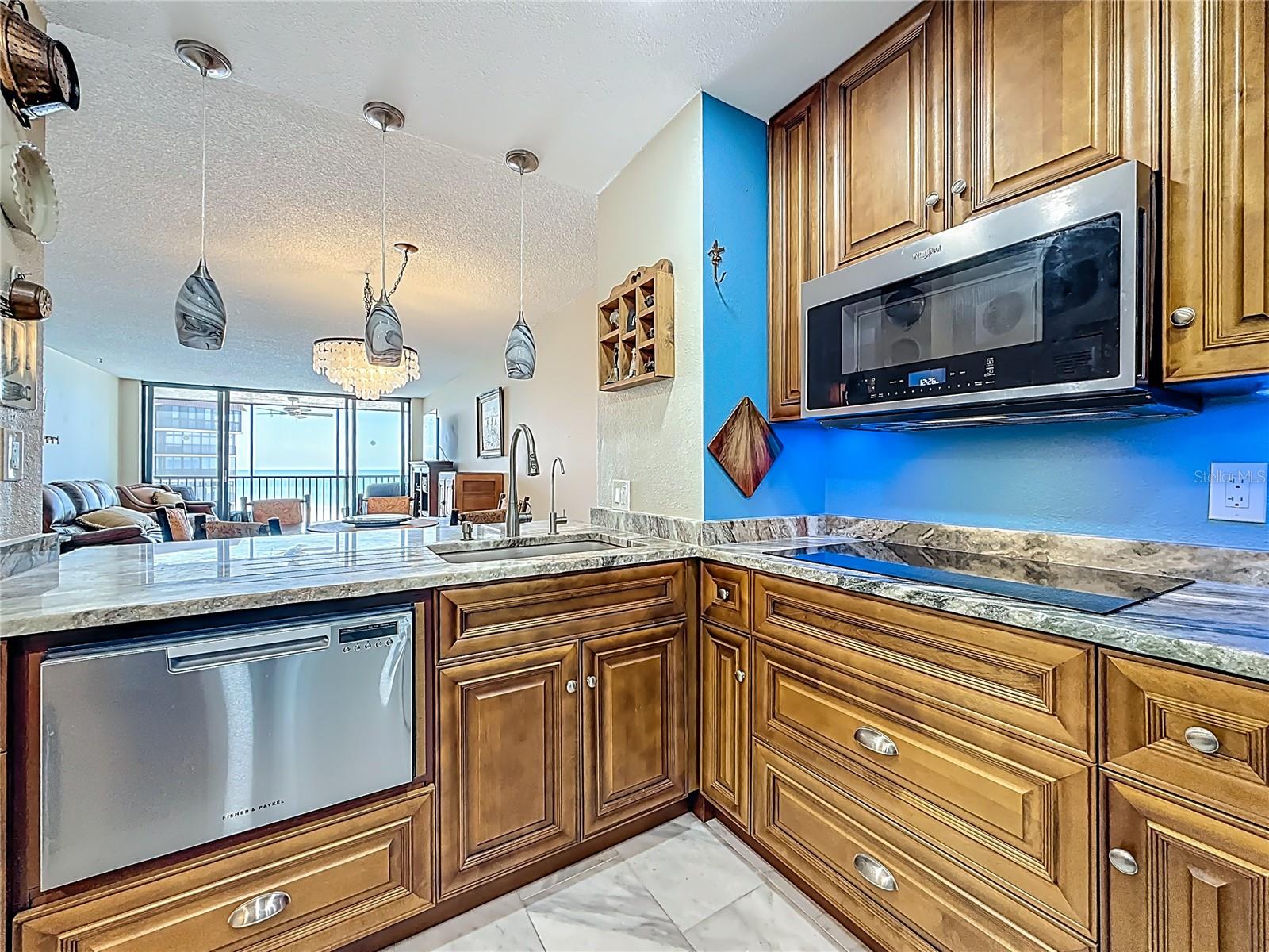 18304 GULF BLVD #505, REDINGTON SHORES, FL, 33708