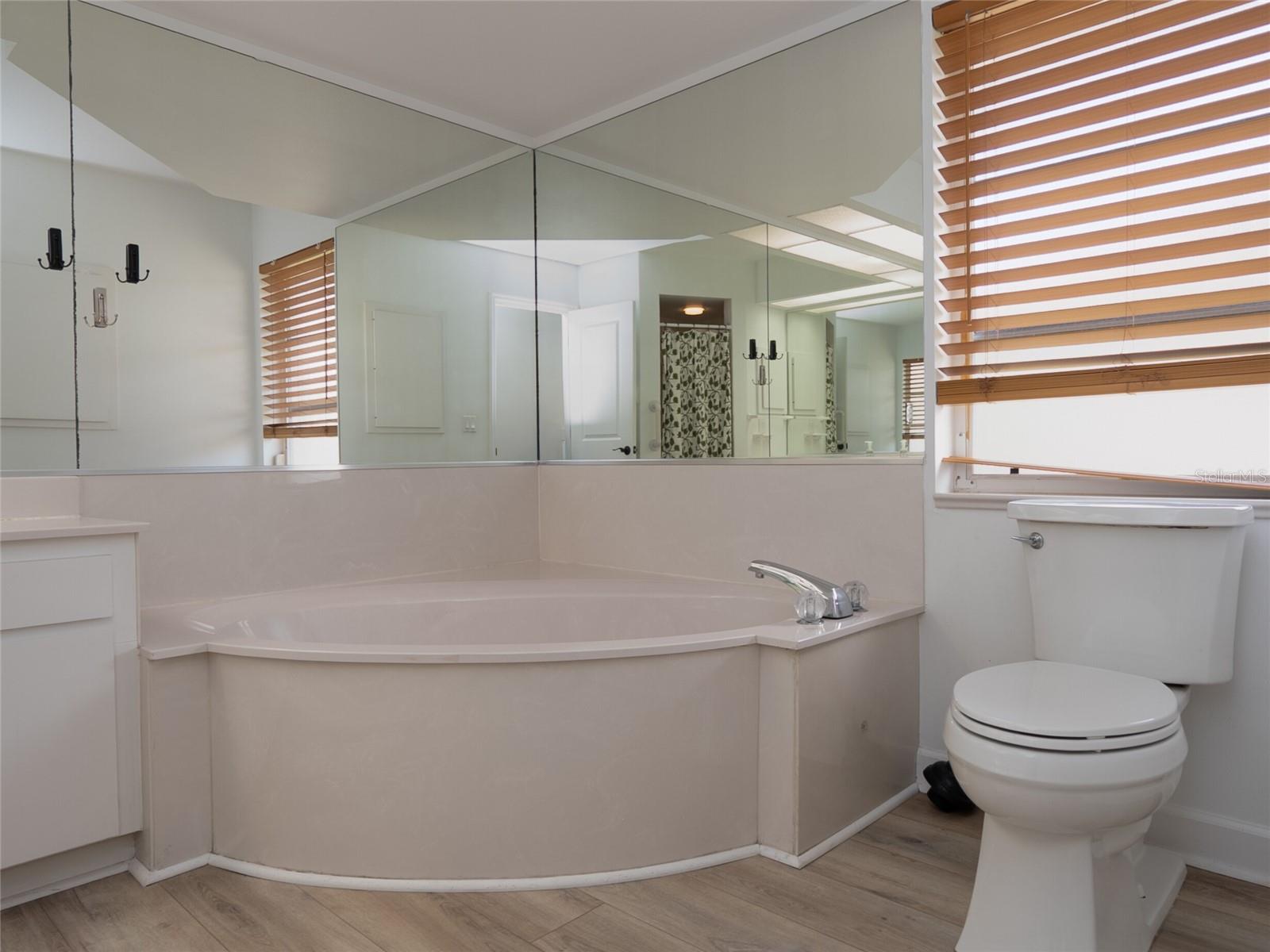 5816 GARFIELD RD, VENICE, FL, 34293