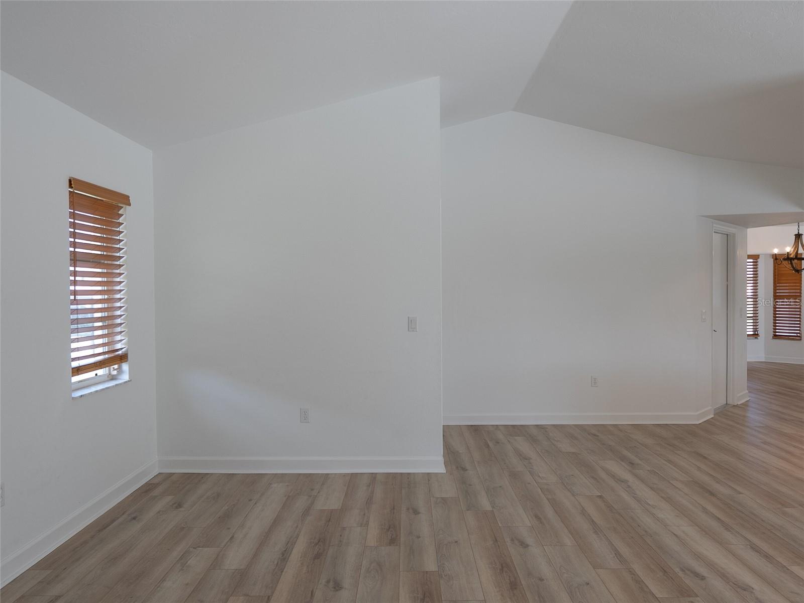 5816 GARFIELD RD, VENICE, FL, 34293