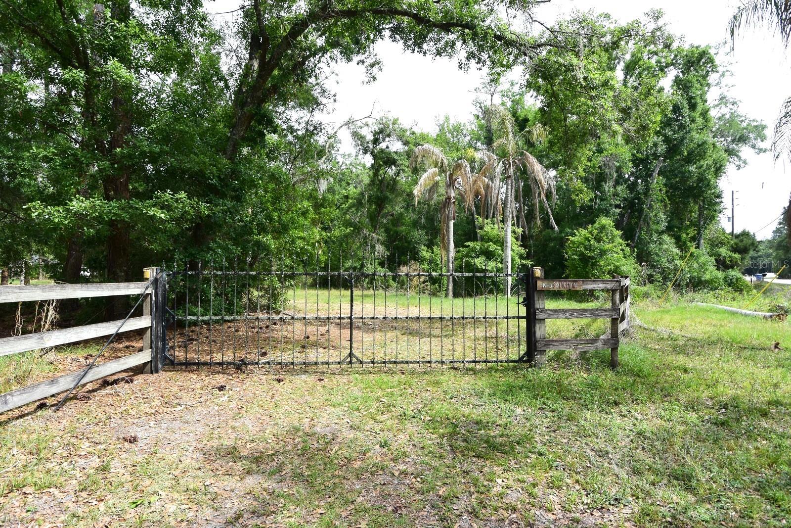 6832 QUAIL HOLLOW BLVD, WESLEY CHAPEL, FL, 33544