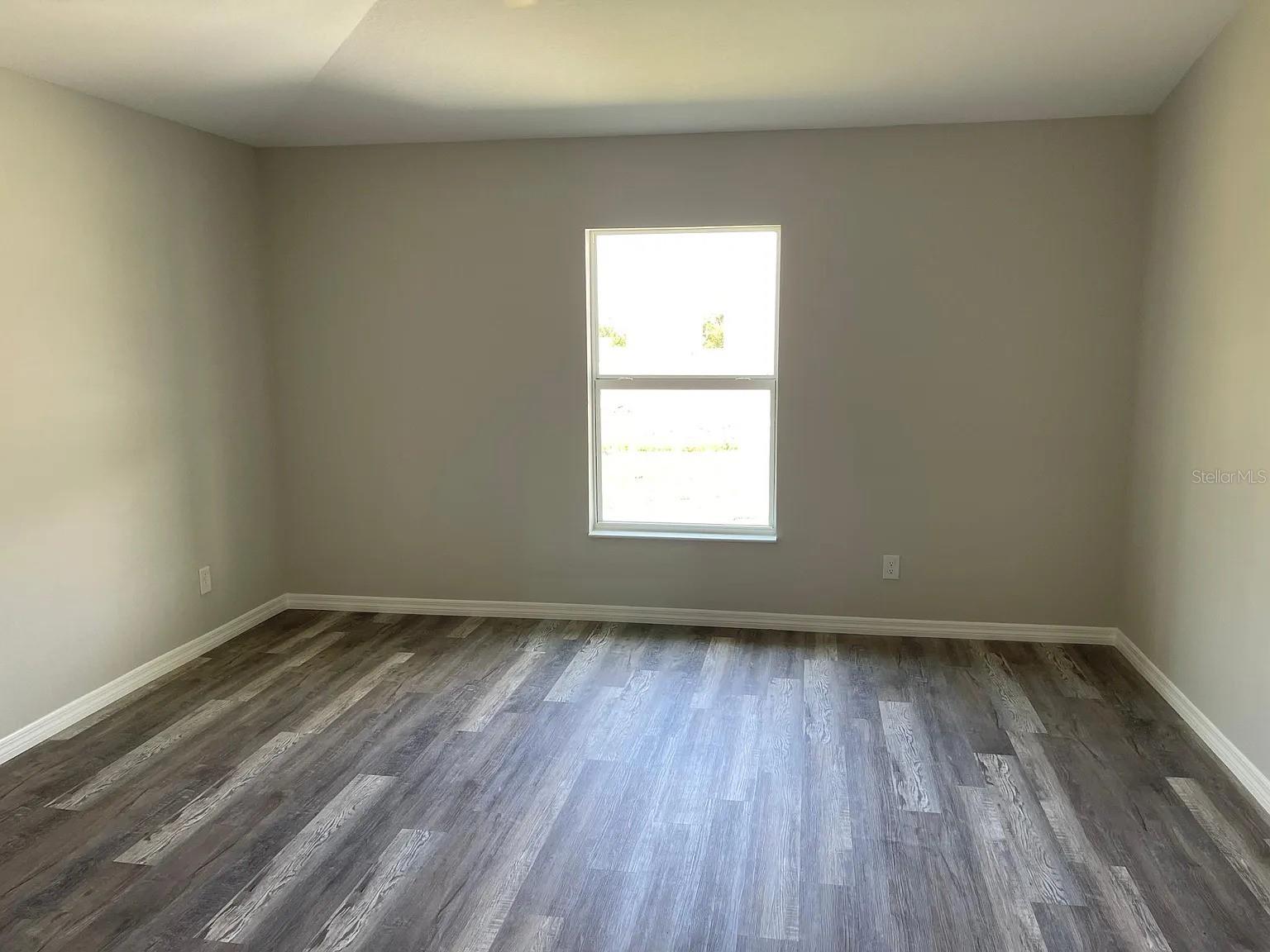 202 NW 25TH PL, CAPE CORAL, FL, 33993