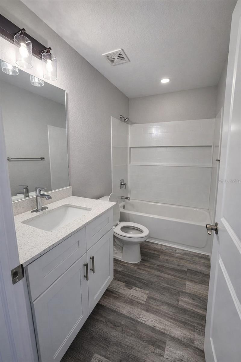 202 NW 25TH PL, CAPE CORAL, FL, 33993