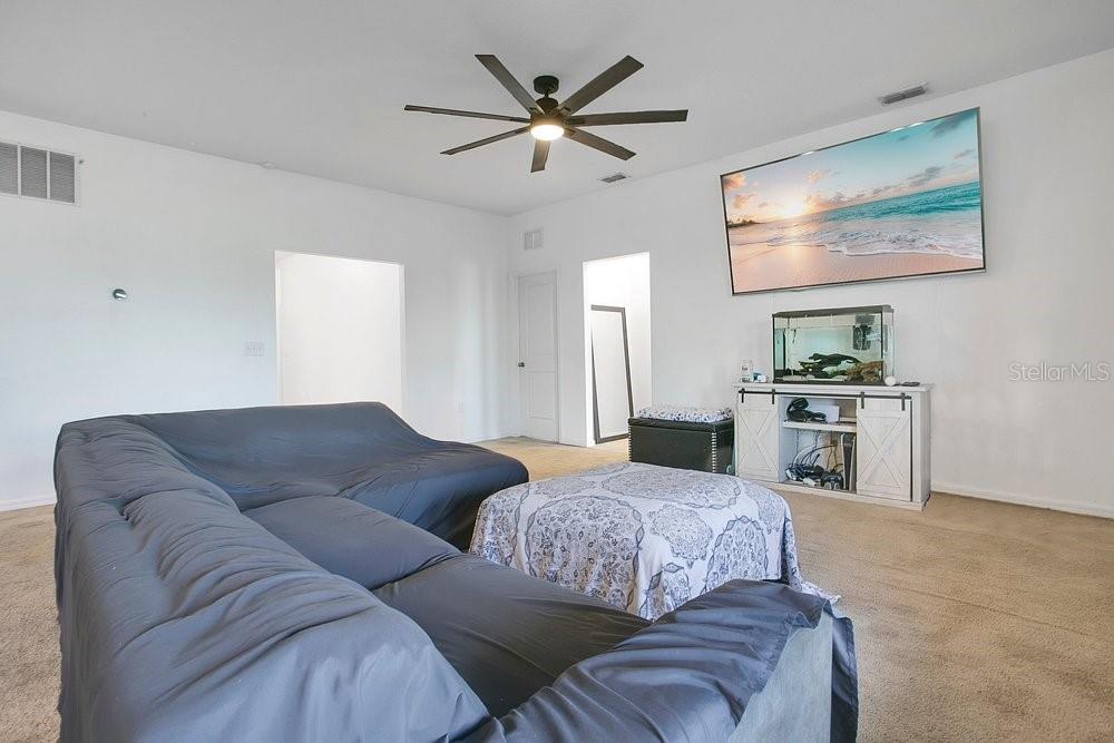 258 HIDDEN LAKE LOOP, HAINES CITY, FL, 33844