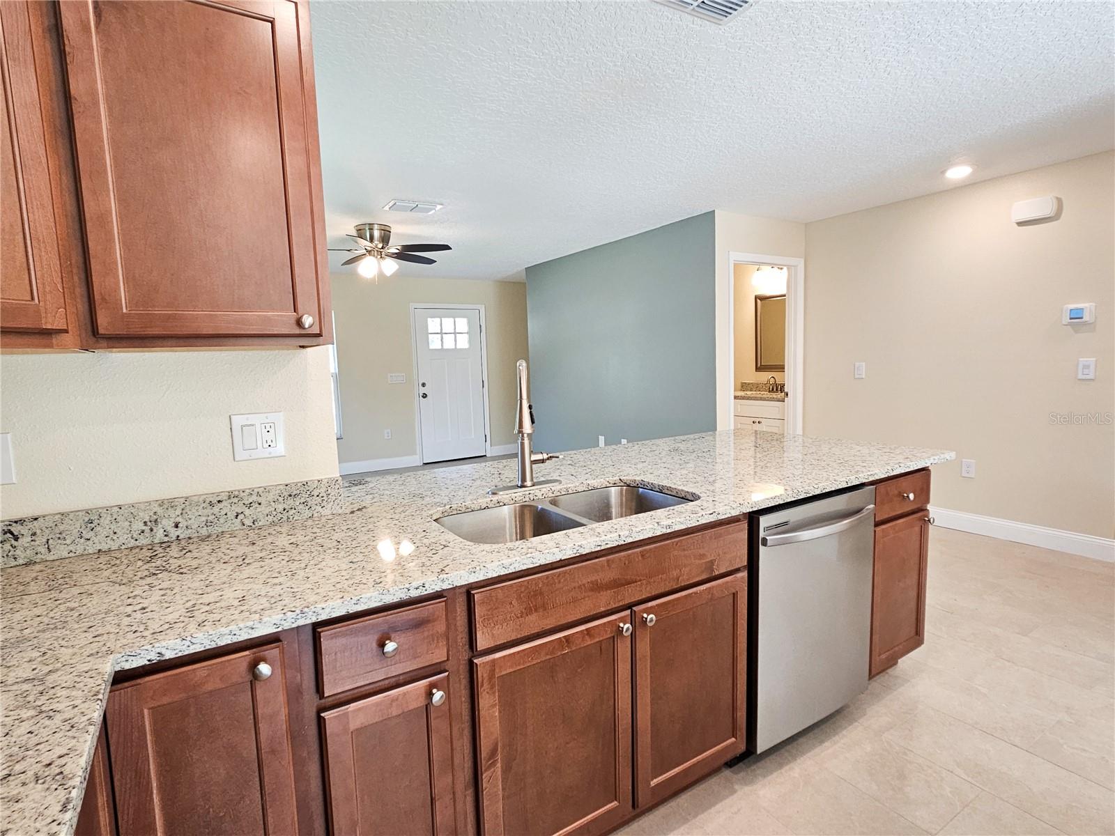 6921 CENTRAL AVE, MULBERRY, FL, 33860