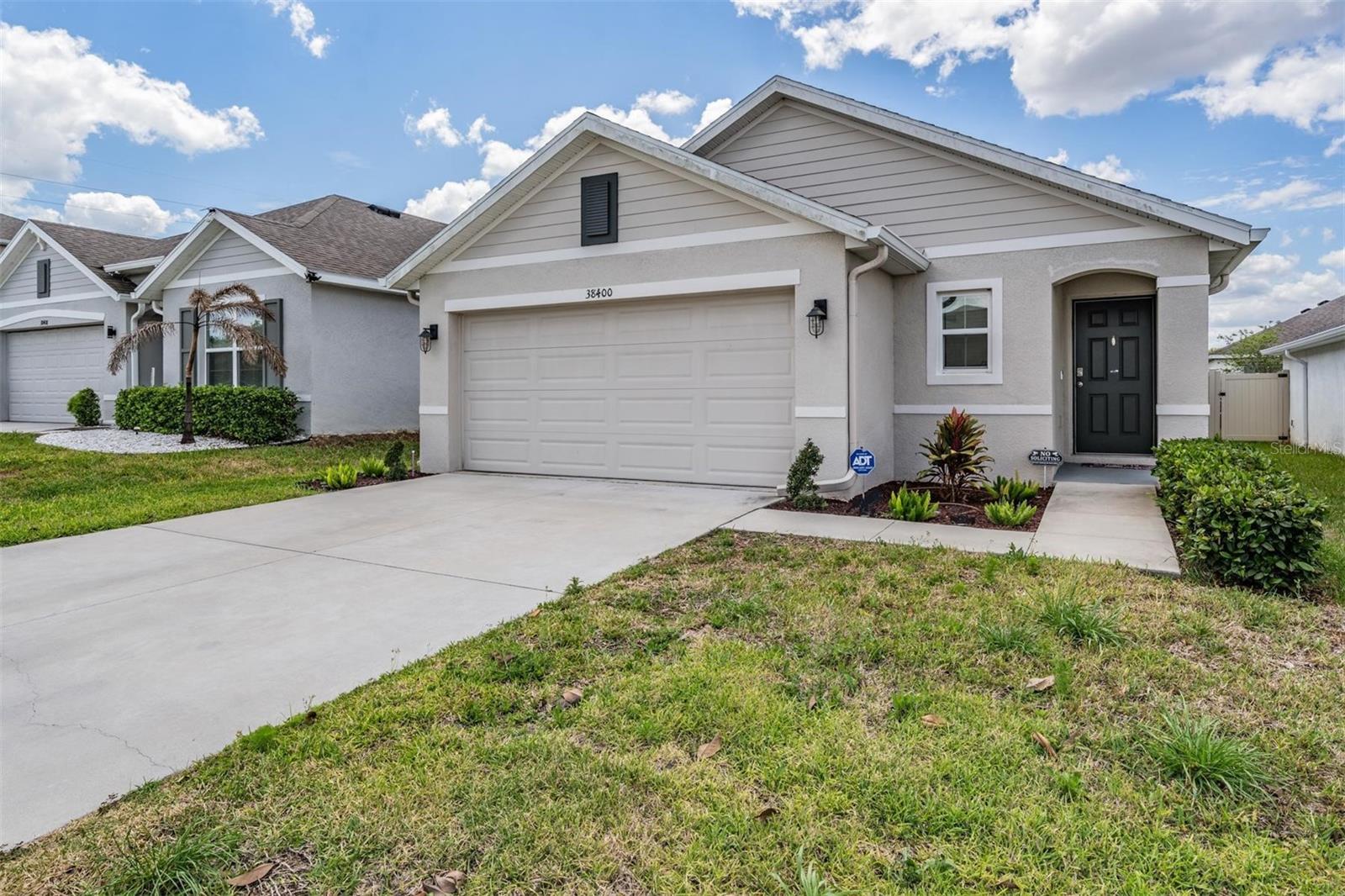 38400 SONNET LANDING AVE, ZEPHYRHILLS, FL, 33540