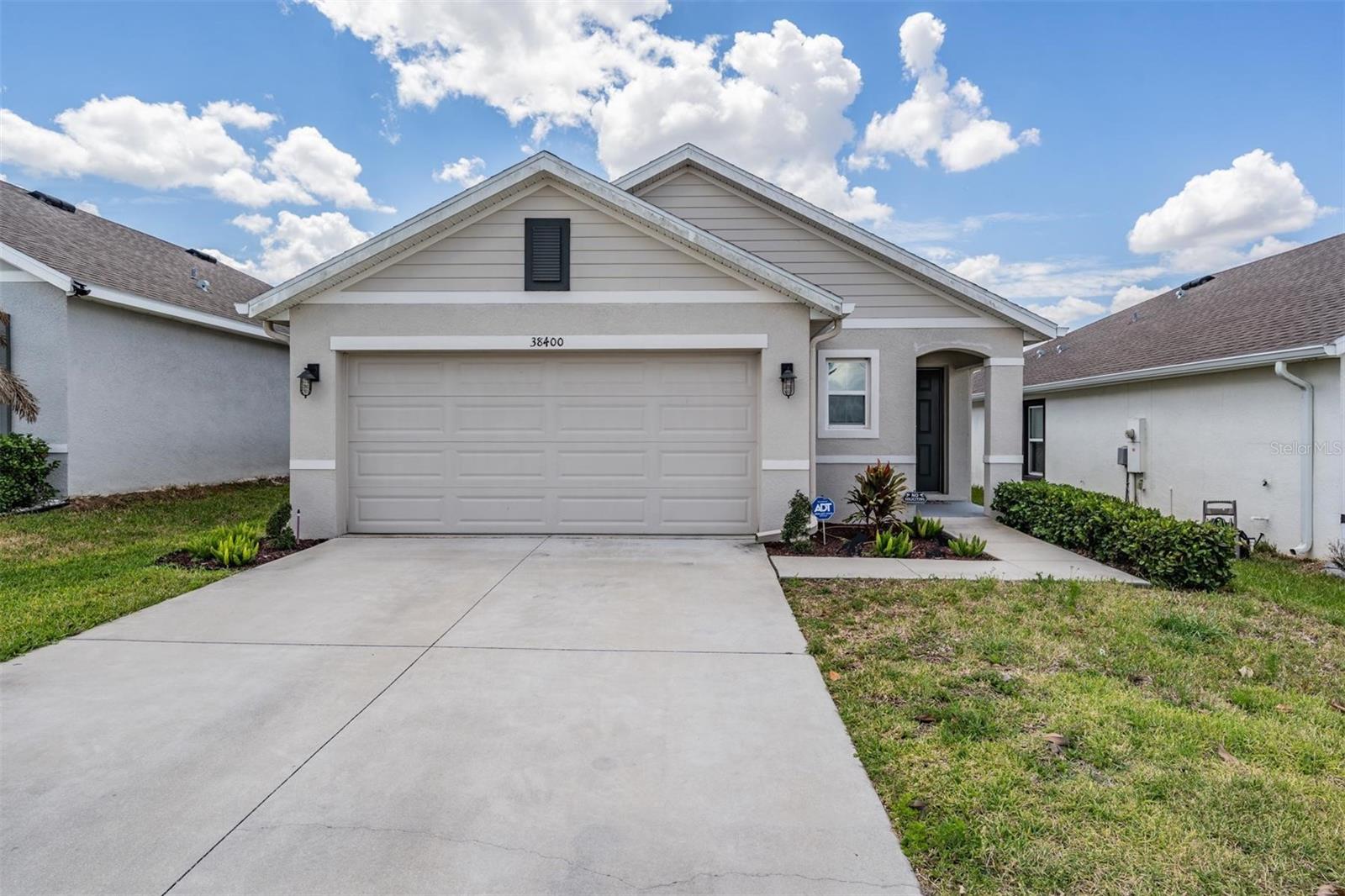 38400 SONNET LANDING AVE, ZEPHYRHILLS, FL, 33540