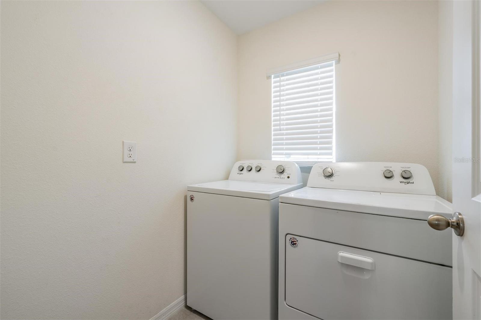 38400 SONNET LANDING AVE, ZEPHYRHILLS, FL, 33540