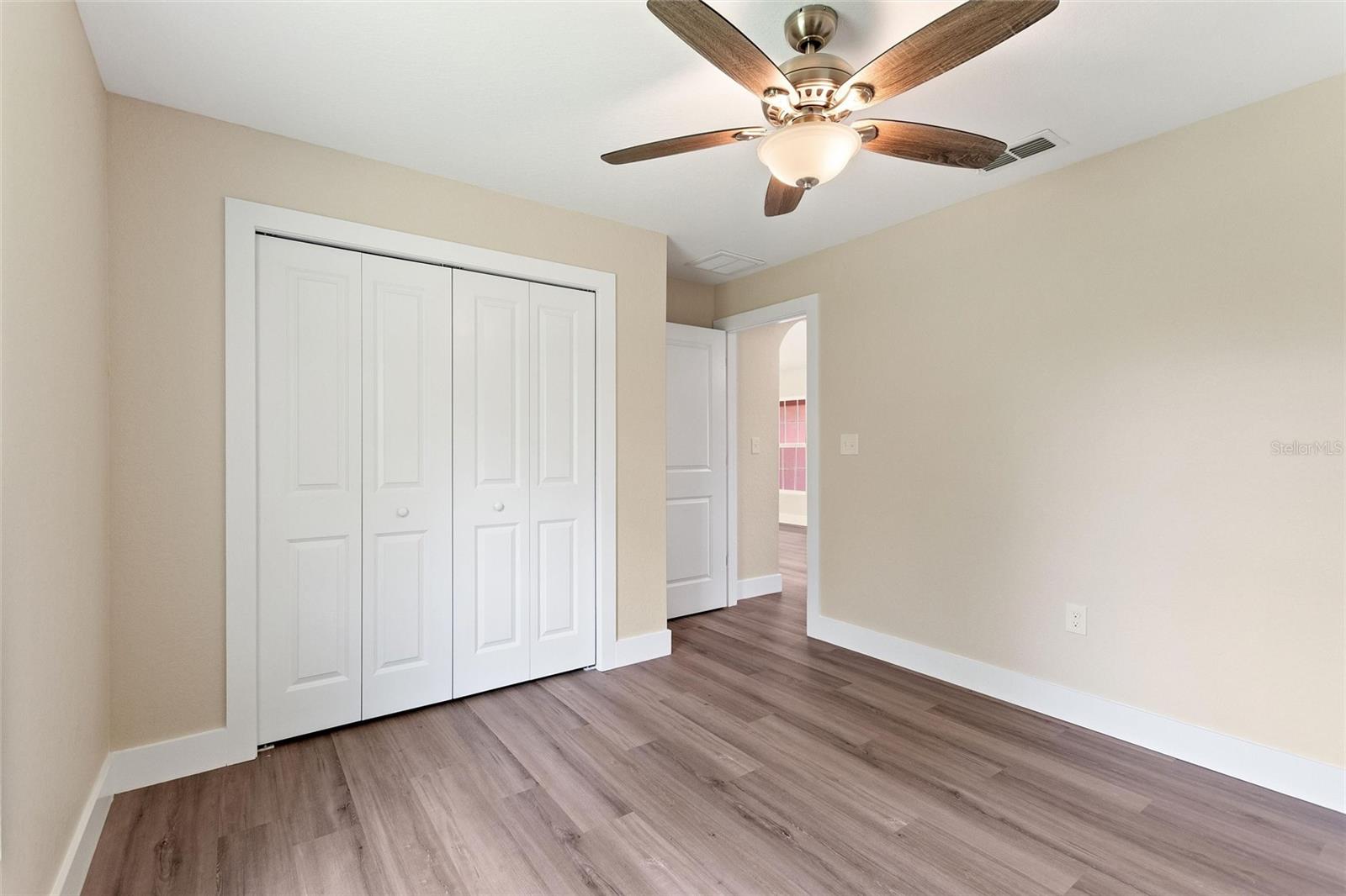 6301 RED GRANGE BLVD, INDIAN LAKE ESTATES, FL, 33855