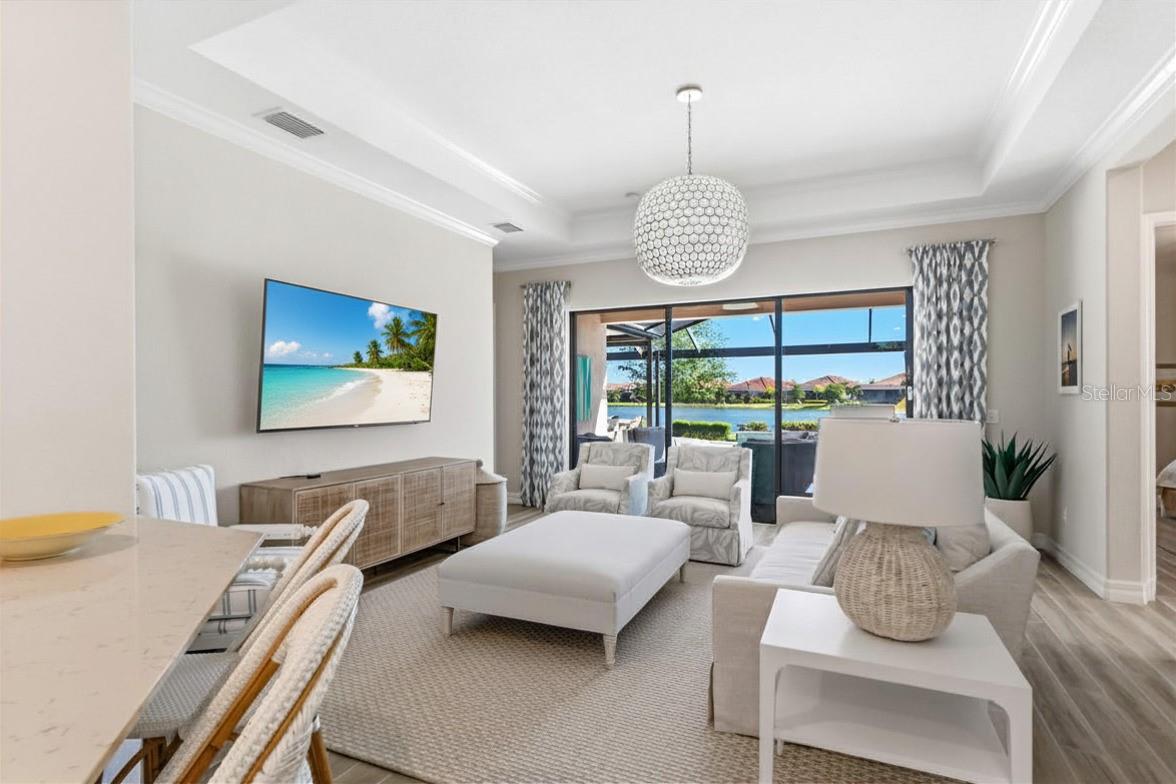 7010 WHITTLEBURY TRL, BRADENTON, FL, 34202