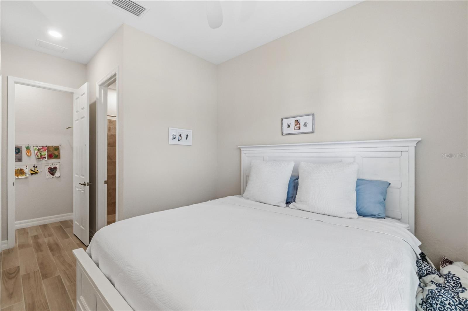 7010 WHITTLEBURY TRL, BRADENTON, FL, 34202