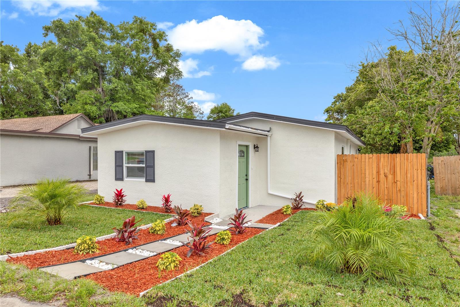 1262 SEMINOLA BLVD, CASSELBERRY, FL, 32707