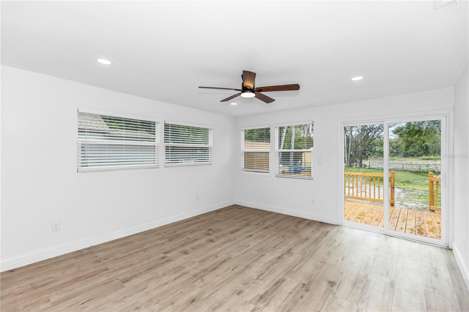 1262 SEMINOLA BLVD, CASSELBERRY, FL, 32707