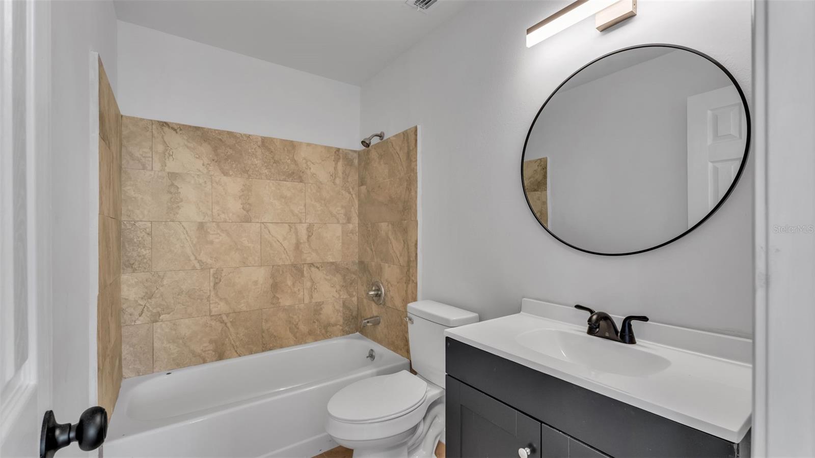 230 PALM AVE, AUBURNDALE, FL, 33823