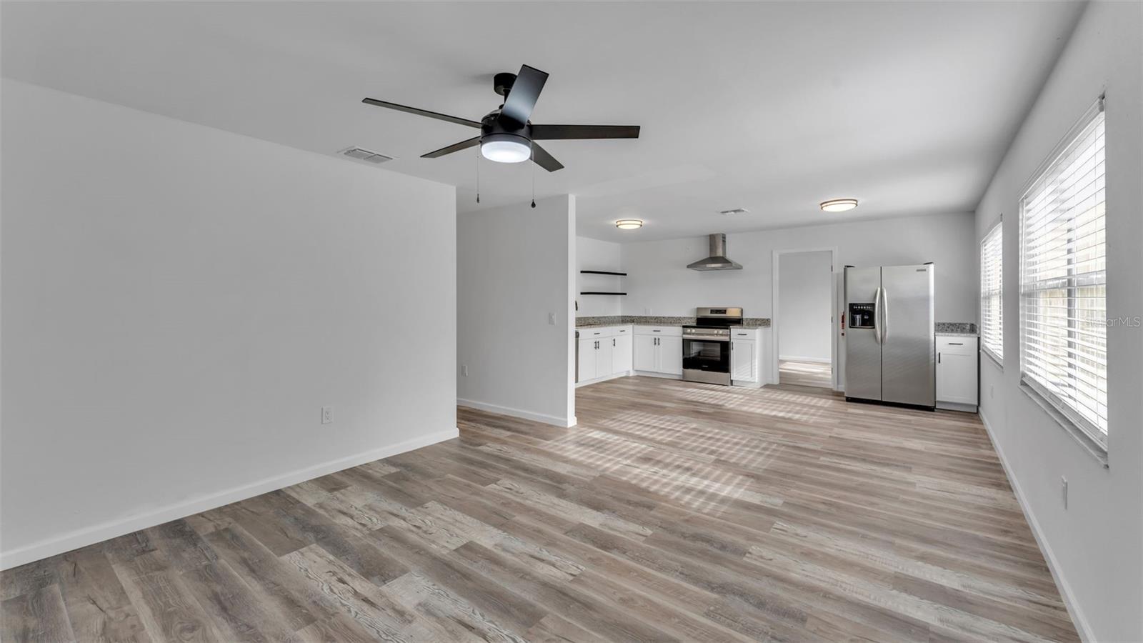 230 PALM AVE, AUBURNDALE, FL, 33823