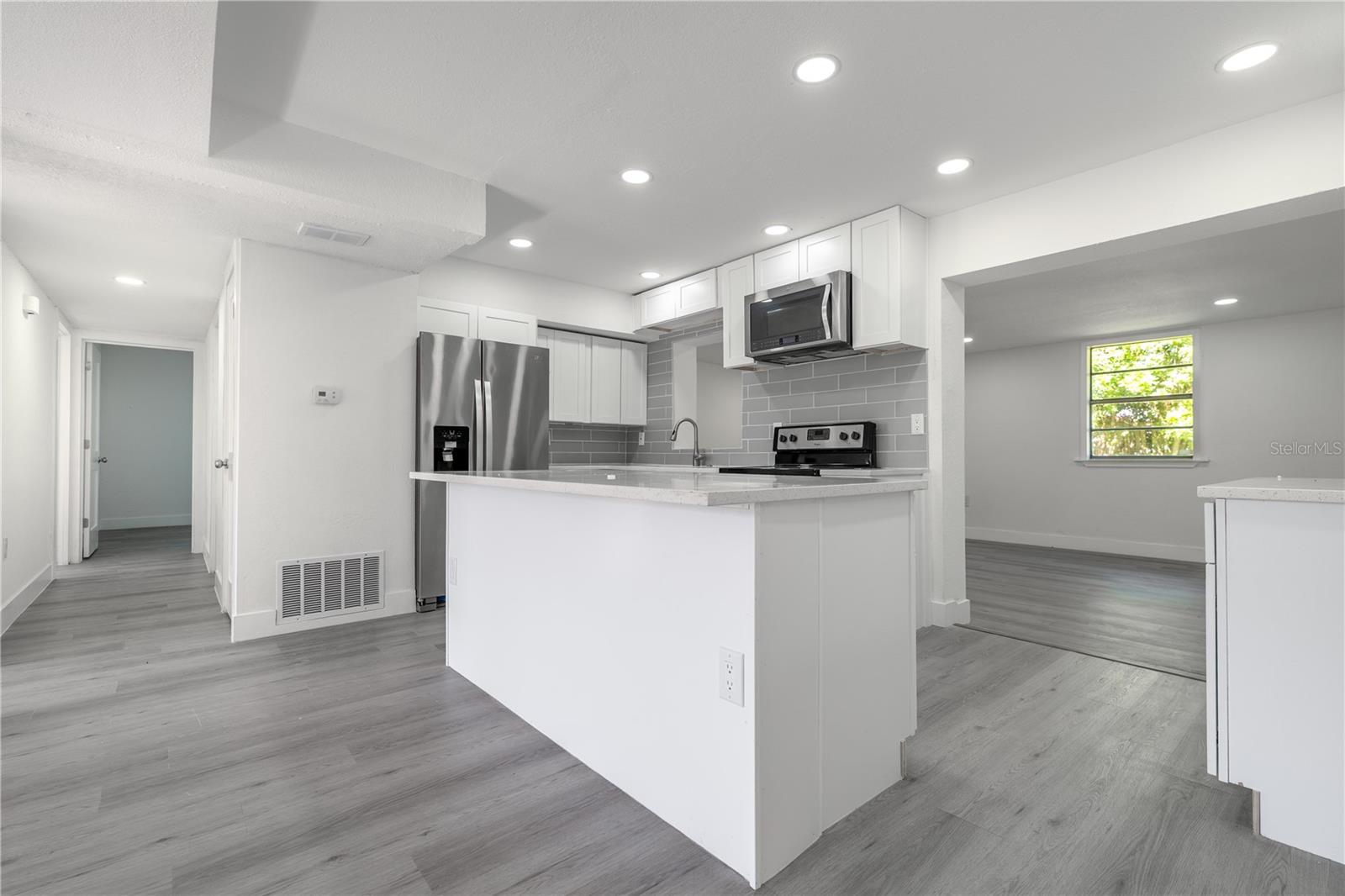 309 HOPE CIR, ORLANDO, FL, 32811