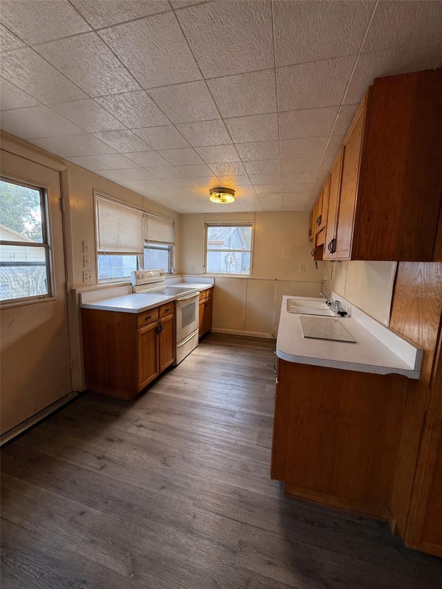 11411 HUGGINS ST, LEESBURG, FL, 34788