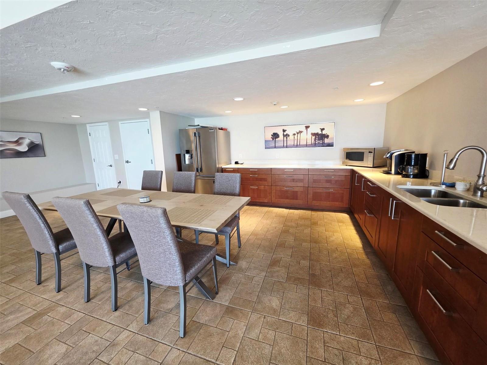 101 S GULFSTREAM AVE ## 4A, SARASOTA, FL, 34236