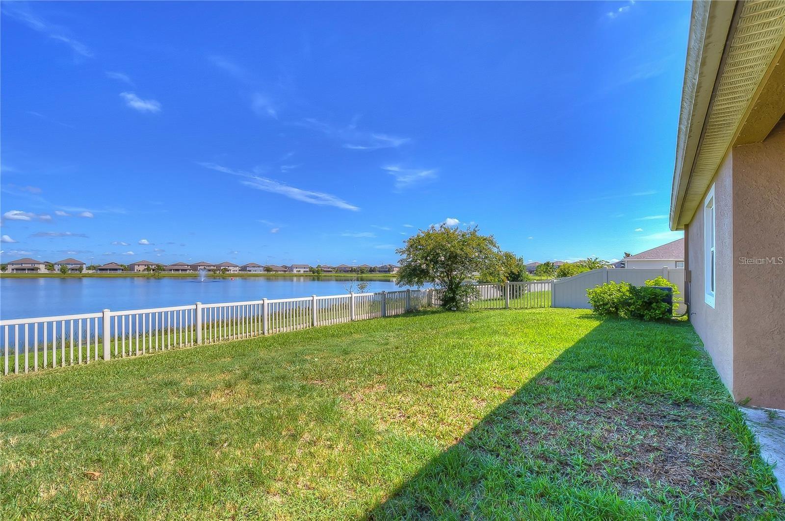 19391 LONG LAKE RANCH BLVD, LUTZ, FL, 33558