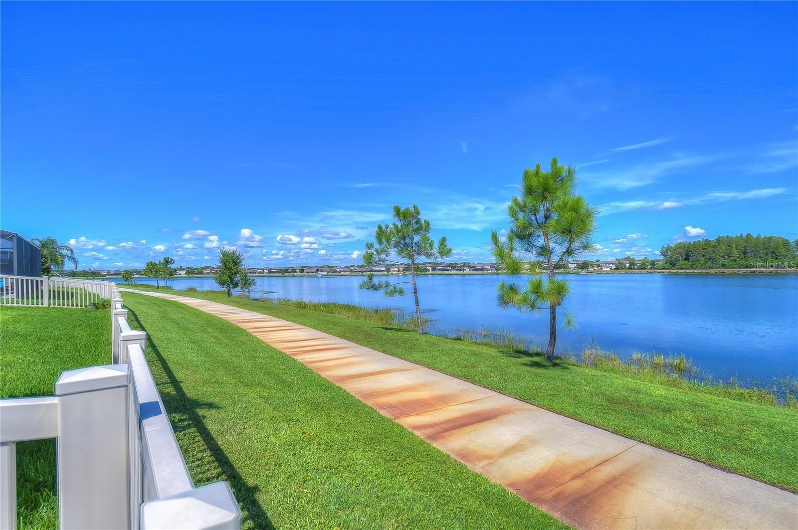 19391 LONG LAKE RANCH BLVD, LUTZ, FL, 33558