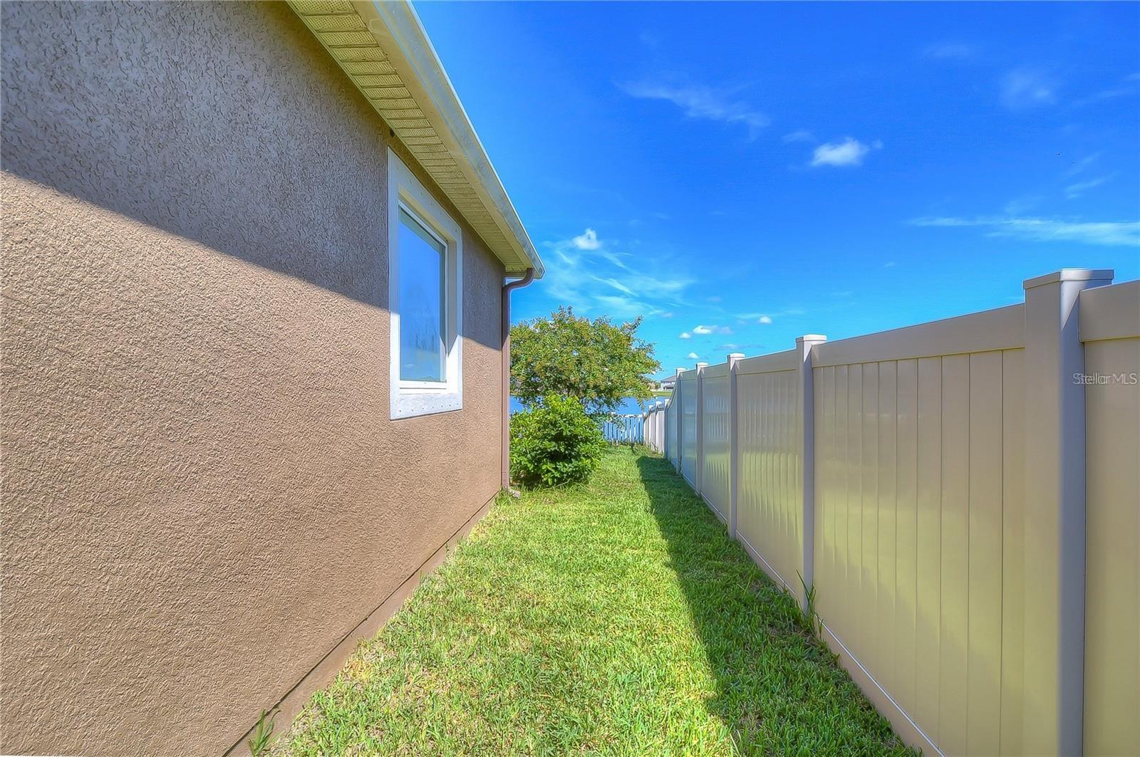 19391 LONG LAKE RANCH BLVD, LUTZ, FL, 33558