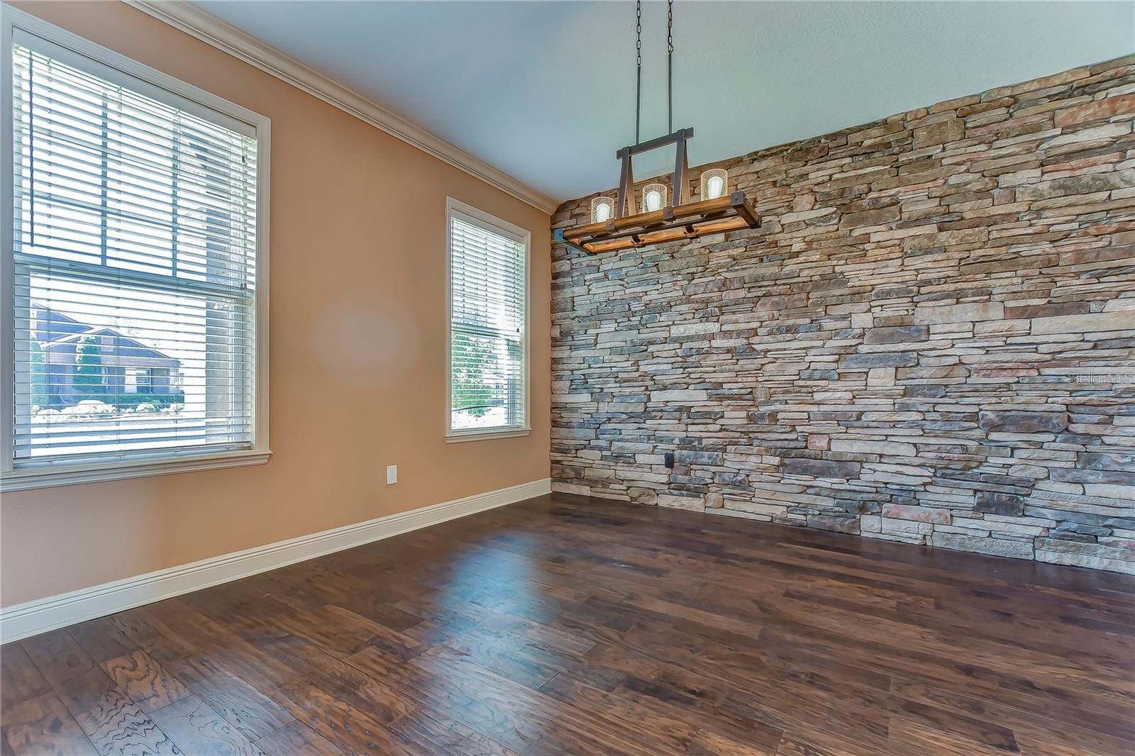 19391 LONG LAKE RANCH BLVD, LUTZ, FL, 33558