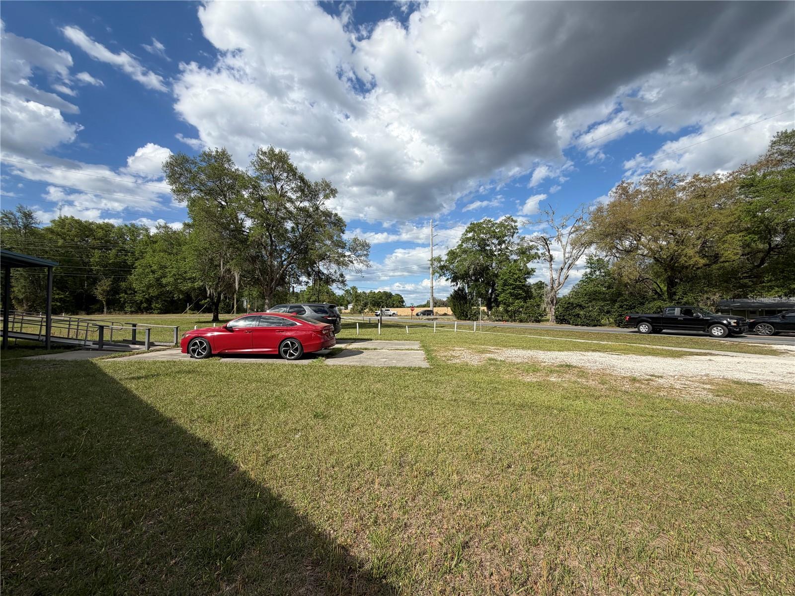 683 N COURT ST, BRONSON, FL, 32621