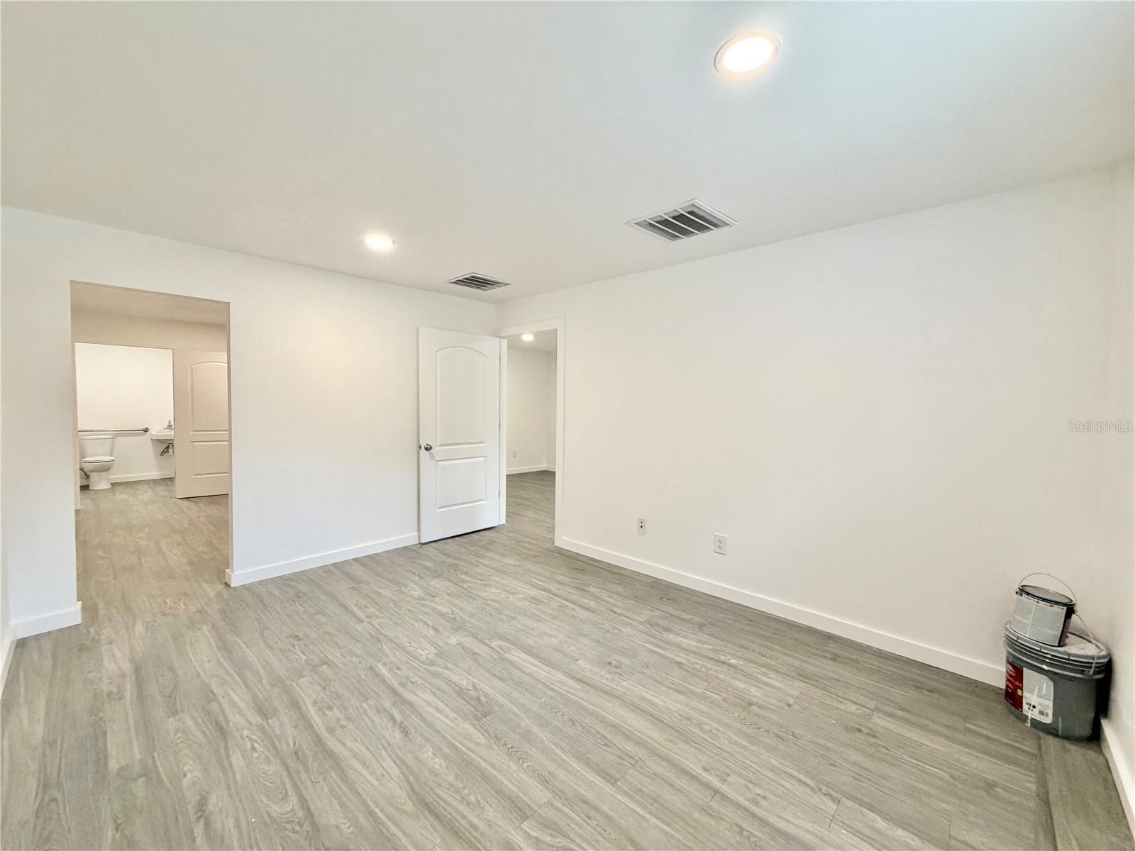 683 N COURT ST, BRONSON, FL, 32621