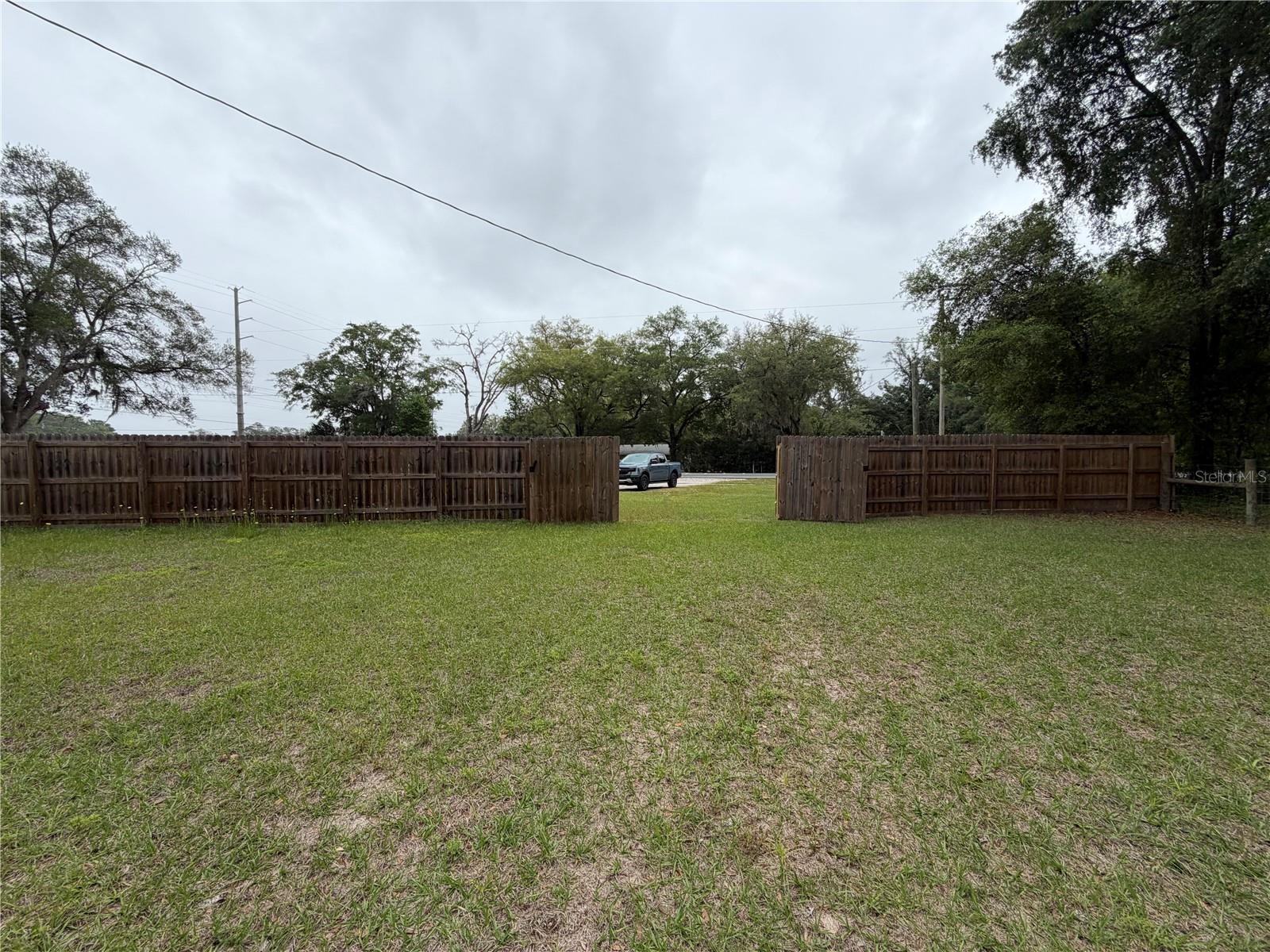 683 N COURT ST, BRONSON, FL, 32621