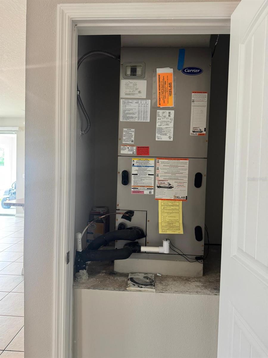 863 HUDSON VALLEY DR, KISSIMMEE, FL, 34759