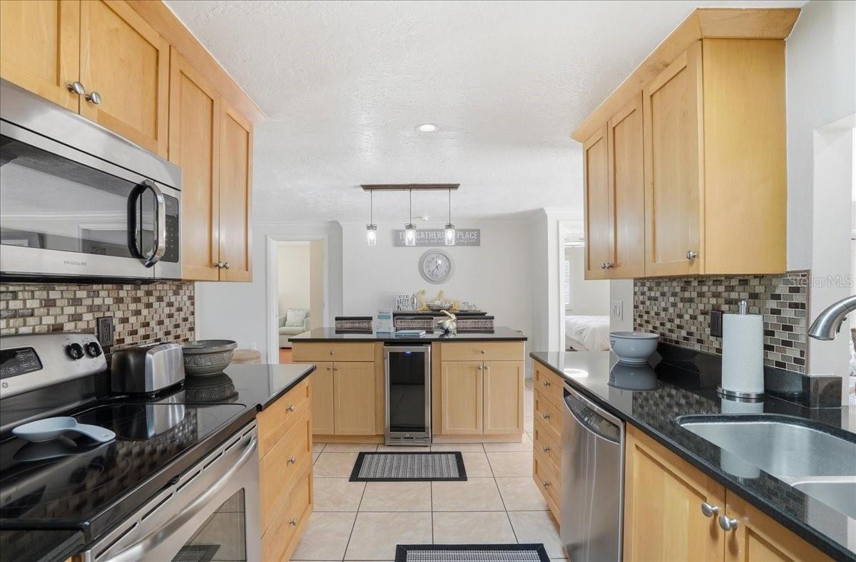 1129 RIVIERA ST, VENICE, FL, 34285