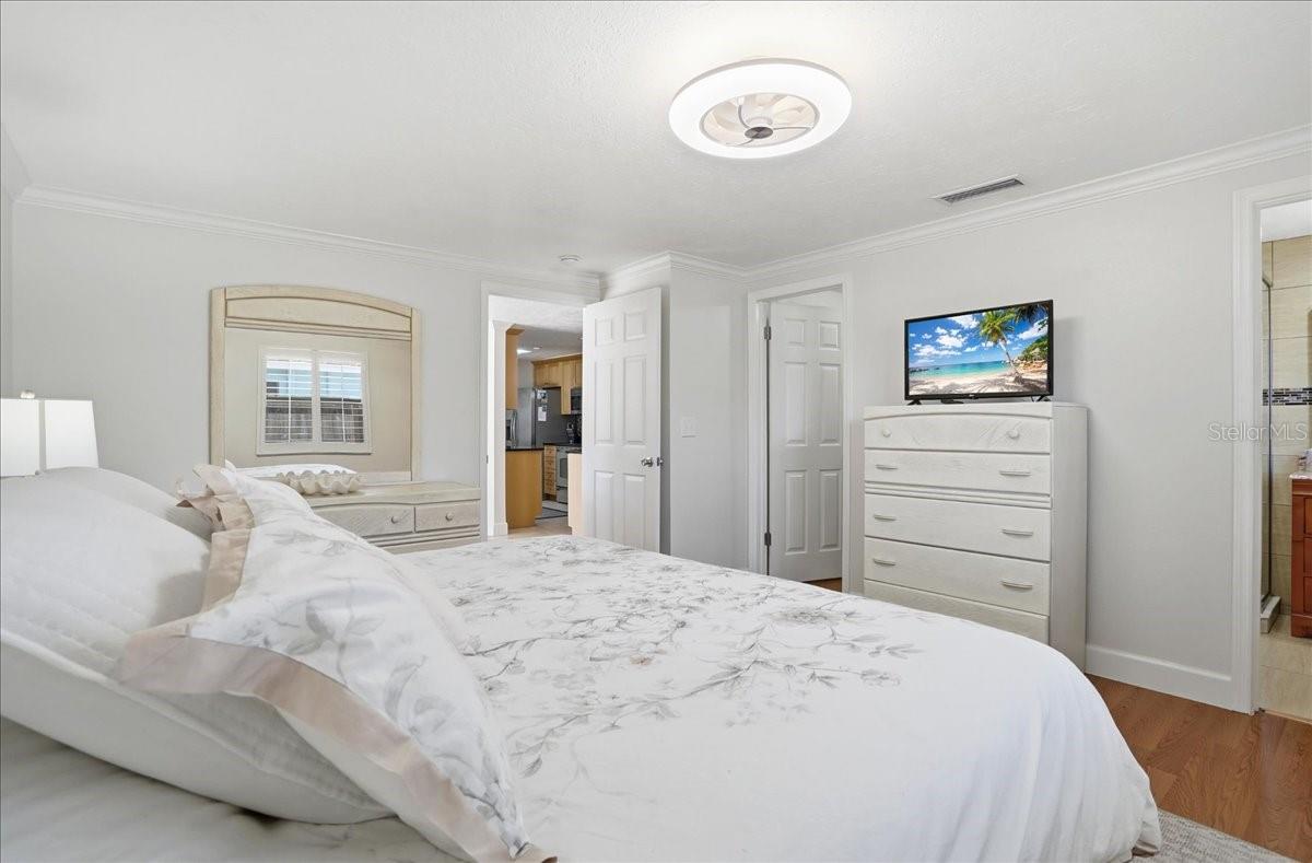 1129 RIVIERA ST, VENICE, FL, 34285