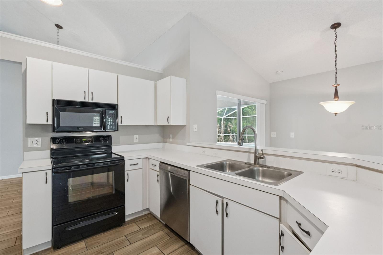 1023 W RIVIERA BLVD, OVIEDO, FL, 32765