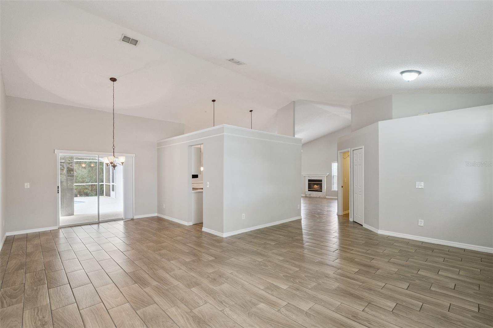 1023 W RIVIERA BLVD, OVIEDO, FL, 32765